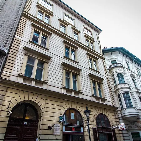 Veres Palne Apartment Budapest