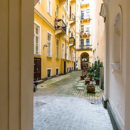 Veres Palne Apartman *