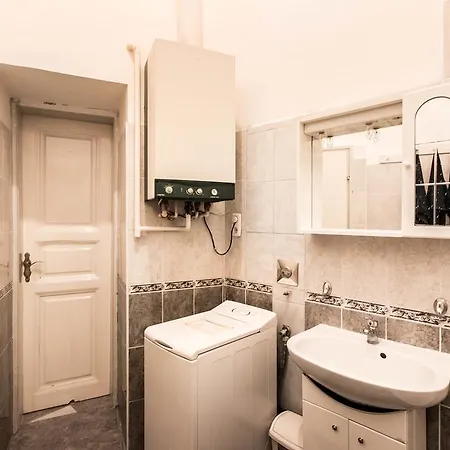Veres Palne Apartment *